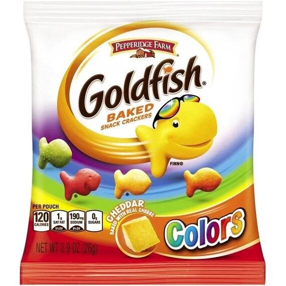 Goldfish Colors pšeničné krekry ve tvaru rybiček s příchutí čedaru 26 g