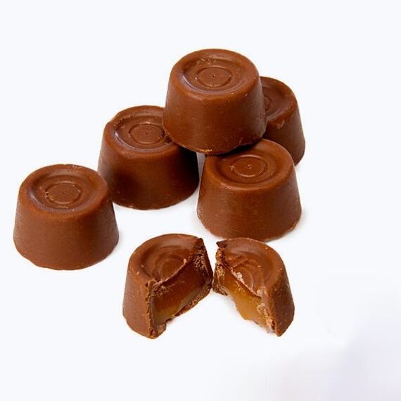 Nestle Rolo milk chocolate with caramel filling 52 g