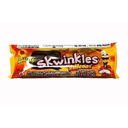 Lucas Gusano Skwinkles pineapple chewy ropes in chili powder 26 g