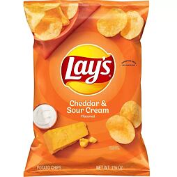 Lay's bramborové chipsy s příchutí čedaru a zakysané smetany 184 g