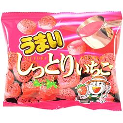 Yaokin Umai Shittori kukuřičný snack s příchutí jahody 28 g