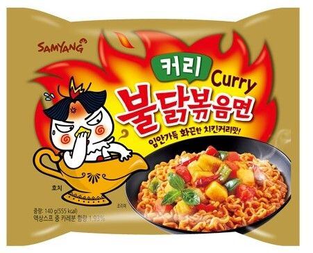 Samyang instant spicy chicken ramen noodles with curry flavor 140 g
