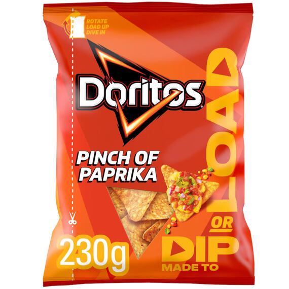 Balení chipsů Doritos s chutí papriky, hmotnost 230 gramů, doporučení k namáčení do dipu.
