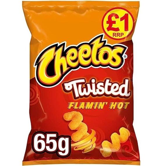 Cheetos Twisted Flamin Hot kukuřičný snack s pálivou příchutí 65 g PM