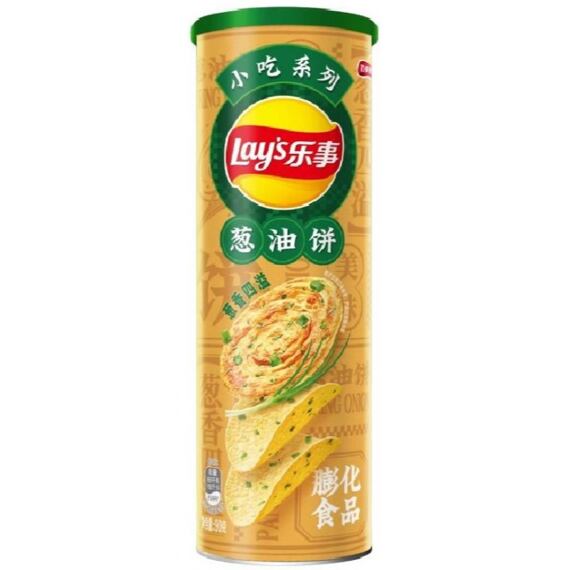 Lay's bramborové chipsy s příchutí jarní cibulky a palačinek 90 g