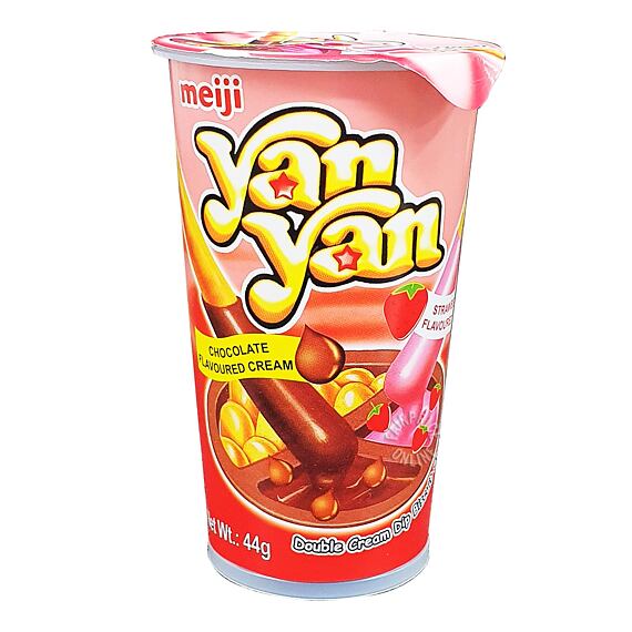 Meiji Yan Yan bars with strawberry and chocolate flavored cream 44 g
